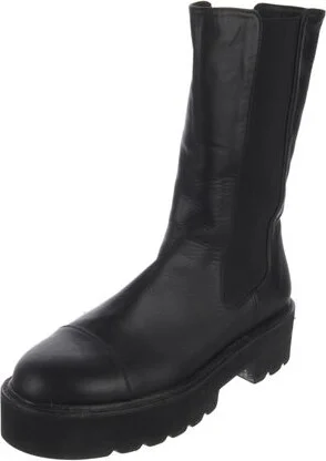 Stuart Weitzman - Image 2