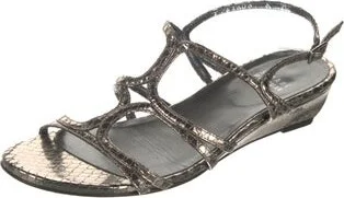Stuart Weitzman - Image 2