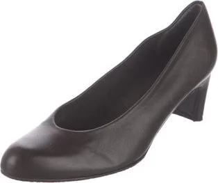 Stuart Weitzman - Image 2