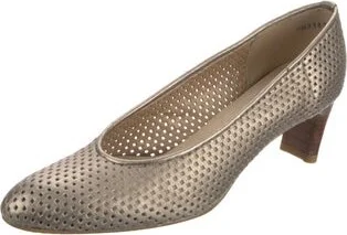 Stuart Weitzman - Image 2
