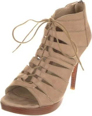 Stuart Weitzman - Image 2