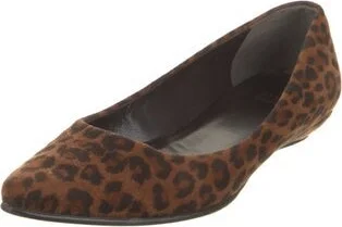 Stuart Weitzman - Image 2