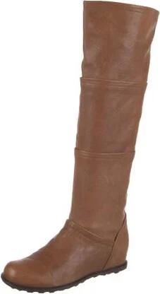 Stuart Weitzman - Image 2