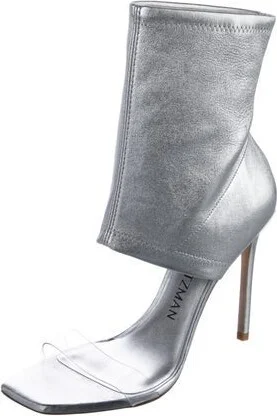 Stuart Weitzman - Image 2