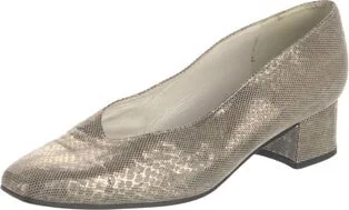 Stuart Weitzman - Image 2