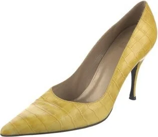 Stuart Weitzman - Image 2