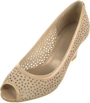 Stuart Weitzman - Image 2