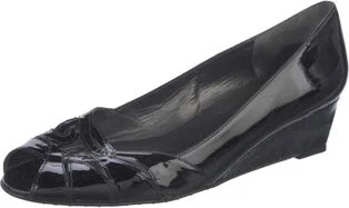 Stuart Weitzman - Image 2