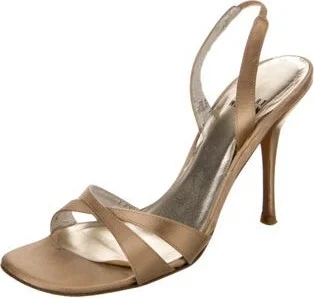 Stuart Weitzman - Image 2