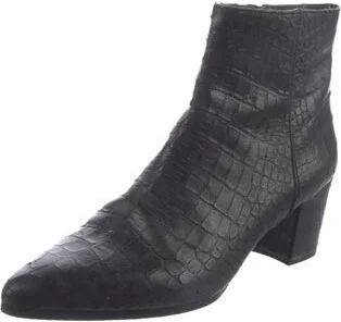 Stuart Weitzman - Image 2