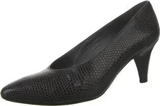 Stuart Weitzman - Image 2