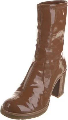 Stuart Weitzman - Image 2