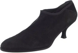 Stuart Weitzman - Image 2