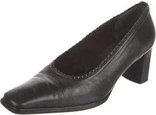 Stuart Weitzman - Image 2