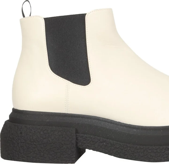 Stuart Weitzman Charli Boots - Image 4
