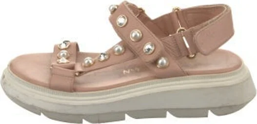 Neutrals