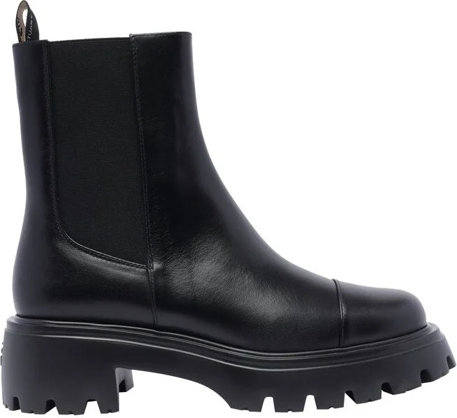 Stuart Weitzman Emerson Chelsea Boots