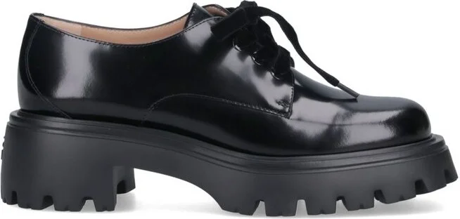 Stuart Weitzman Emerson Chunky Lace-Up Shoes