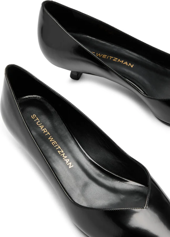 Stuart Weitzman Eva 35 Glossed Leather Pumps - Image 4