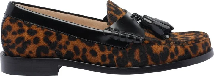 Stuart Weitzman Flat Shoes