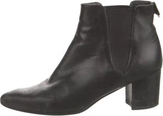Stuart Weitzman