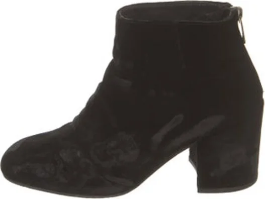 Stuart Weitzman