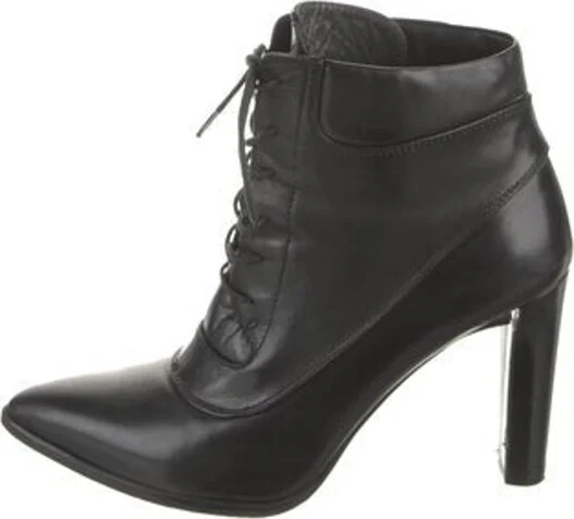 Stuart Weitzman
