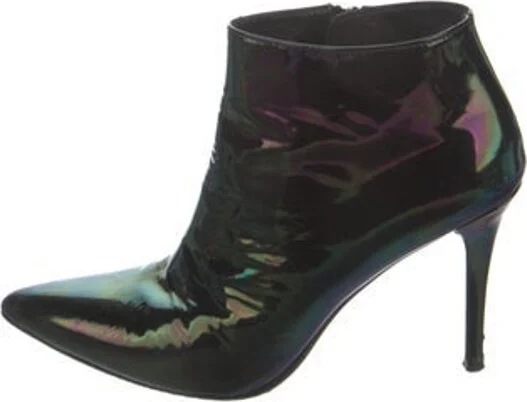 Stuart Weitzman