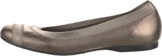 Stuart Weitzman