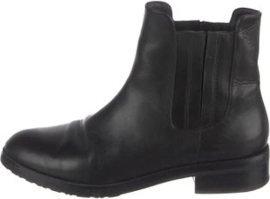 Stuart Weitzman