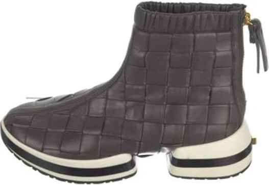 Stuart Weitzman
