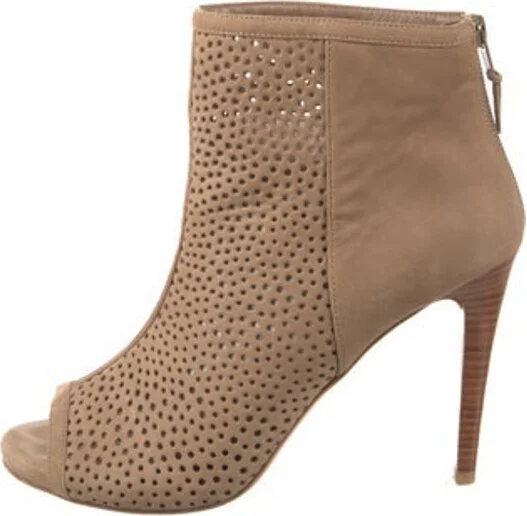 Stuart Weitzman