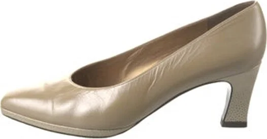 Stuart Weitzman