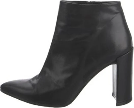 Stuart Weitzman