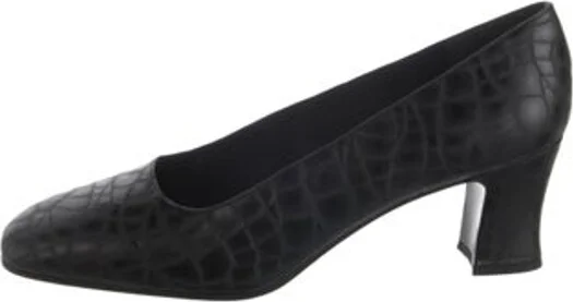 Stuart Weitzman