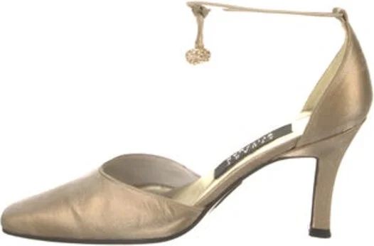 Stuart Weitzman