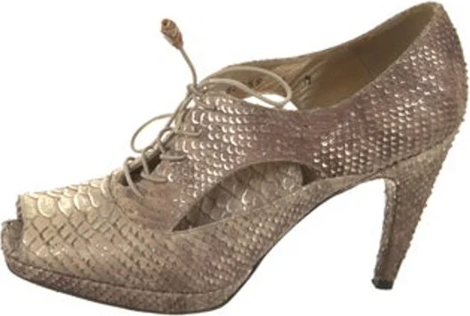 Stuart Weitzman