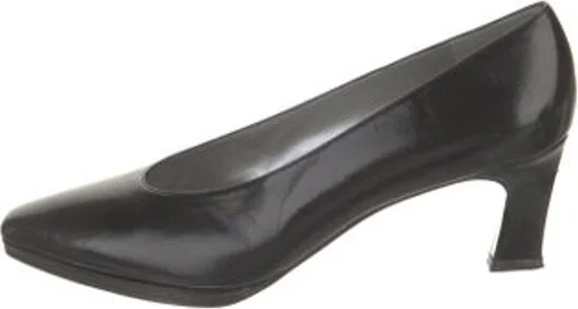 Stuart Weitzman