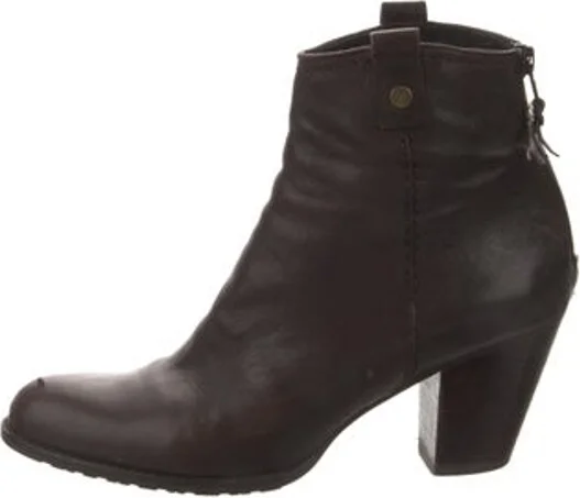 Stuart Weitzman
