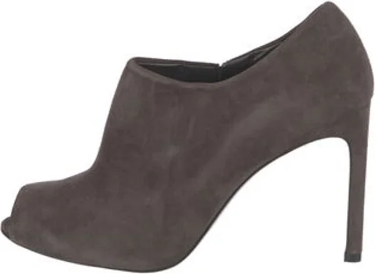 Stuart Weitzman