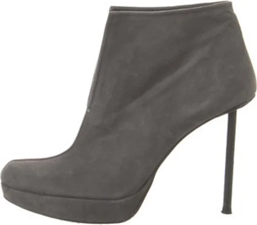 Stuart Weitzman