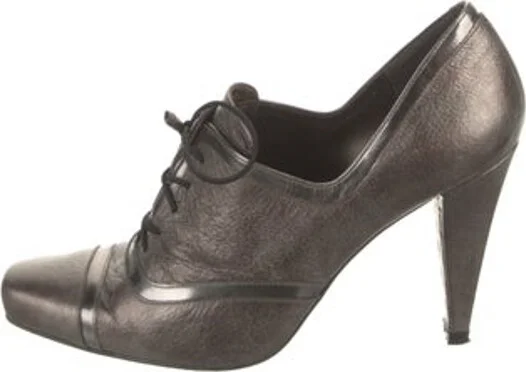 Stuart Weitzman