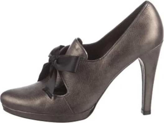 Stuart Weitzman