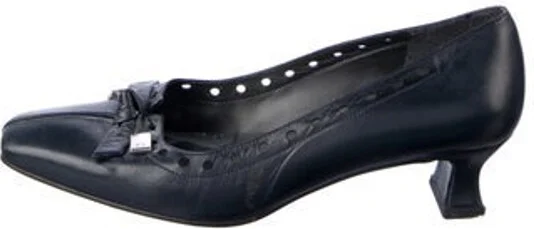 Stuart Weitzman