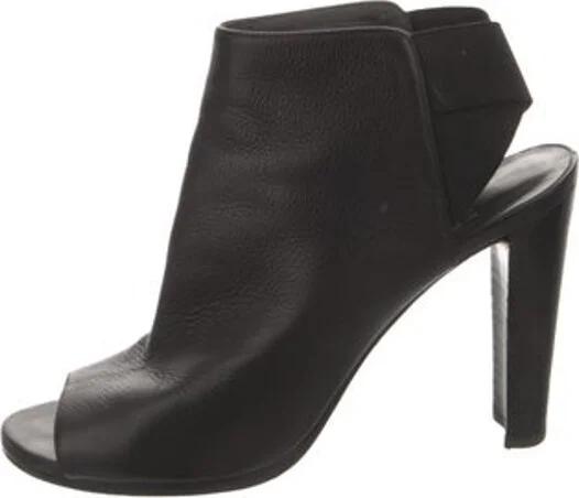 Stuart Weitzman