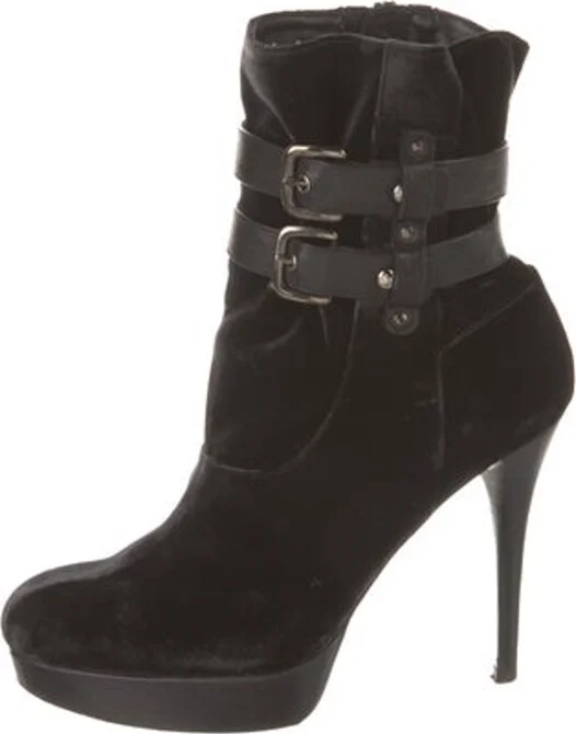 Stuart Weitzman