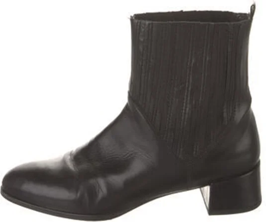 Stuart Weitzman