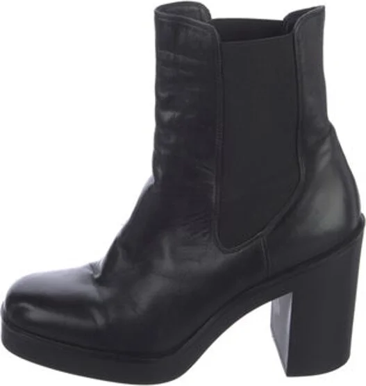 Stuart Weitzman