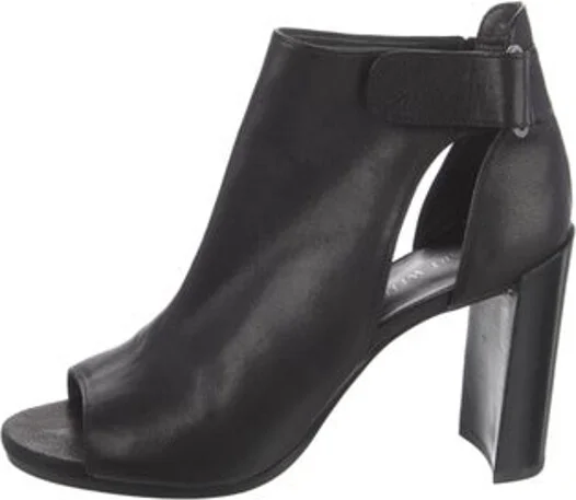 Stuart Weitzman