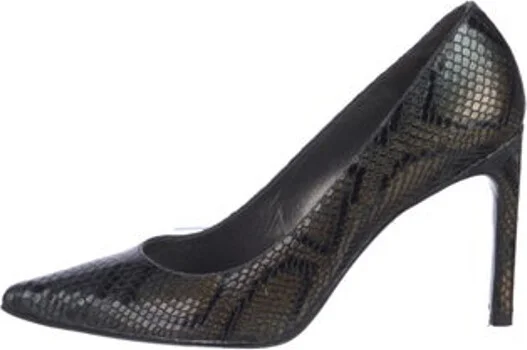Stuart Weitzman